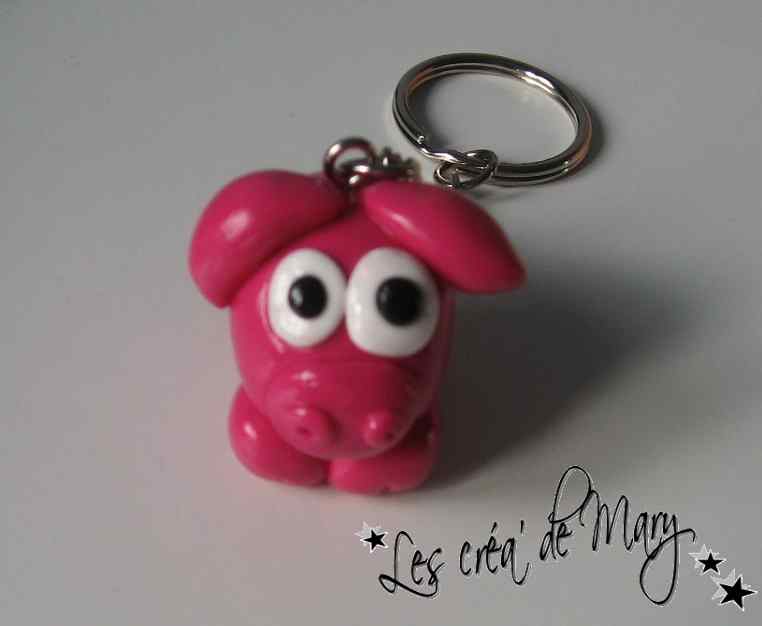 Porte clef cochon rose foncé